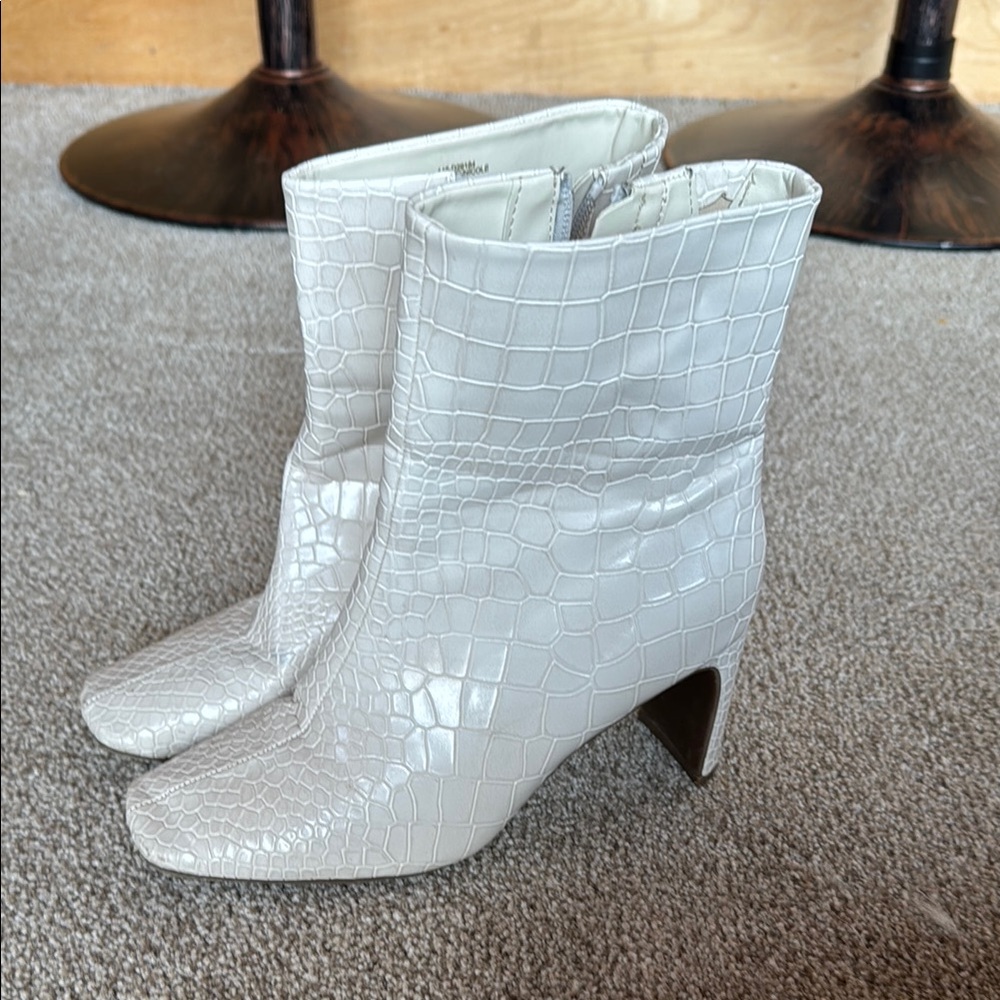 Elegant Cream Croc-Embossed Ankle Boots